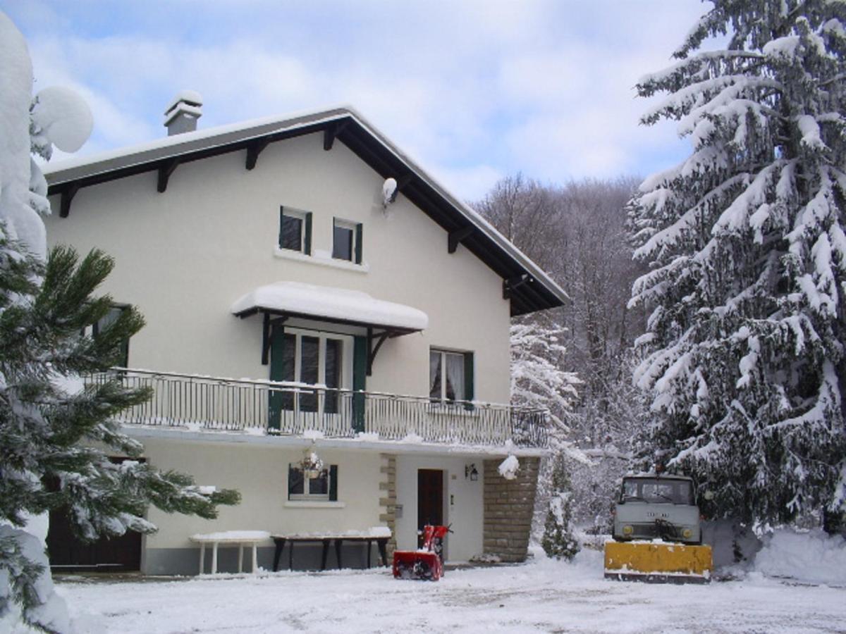 Ferienhaus Grande Capacite Au Calme Circuit Cascades Du Herisson