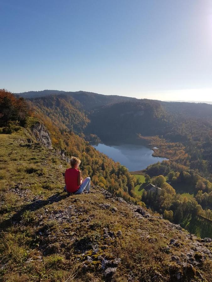 Grande Capacite Au Calme Circuit Cascades Du Herisson Bonlieu